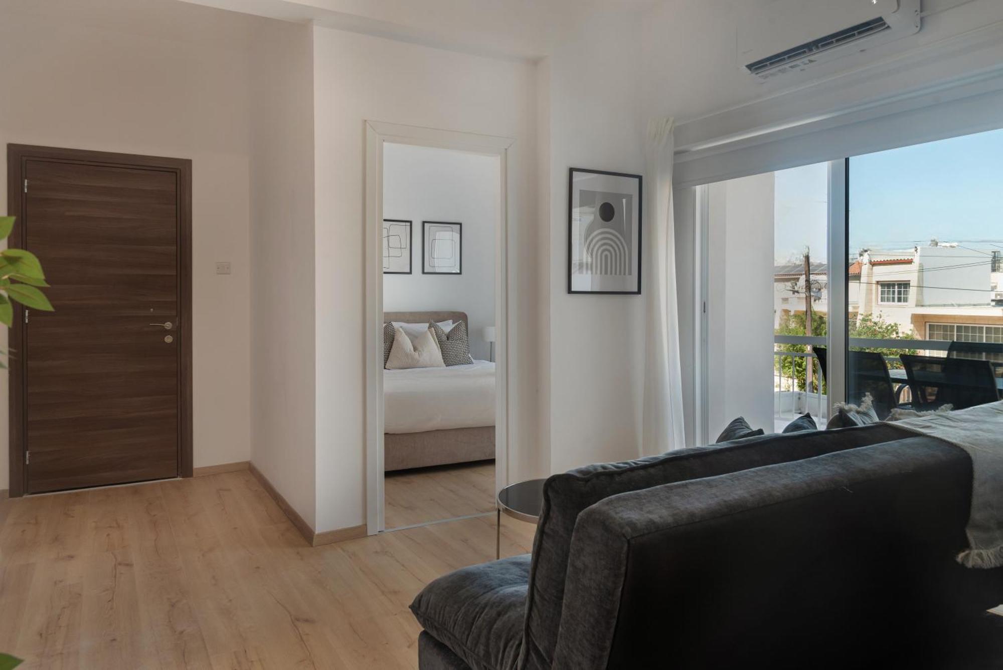 Phaedrus Living City Breeze Residences Finesse Larnaca Extérieur photo